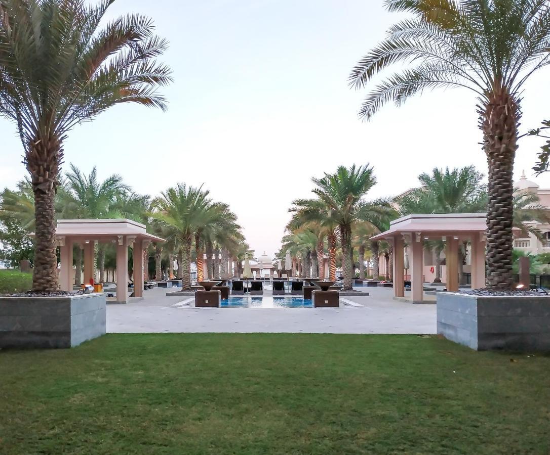 Maison Privee - Charming Apt With Sea View On The Palm Jumeirah Dubai Exterior foto